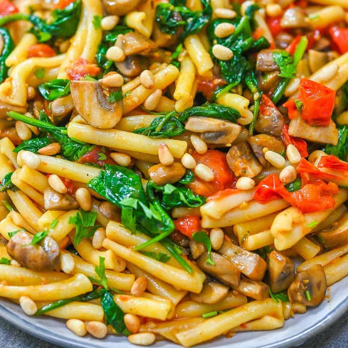  A colorful and flavorful vegan dish that will satisfy your taste buds!