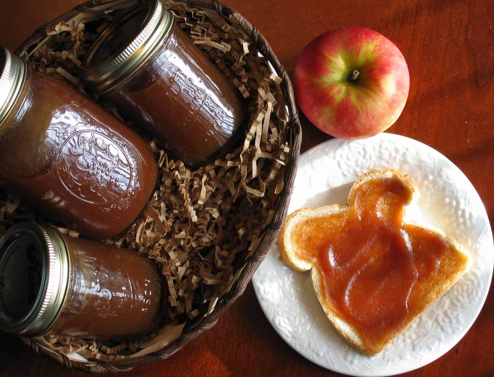 Delicious Apple Butter Recipe for Cozy Mornings