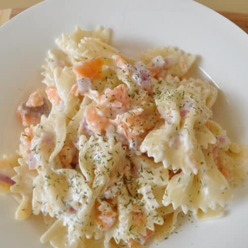 Bow Tie Pasta With Smoked Salmon and Cream Cheese