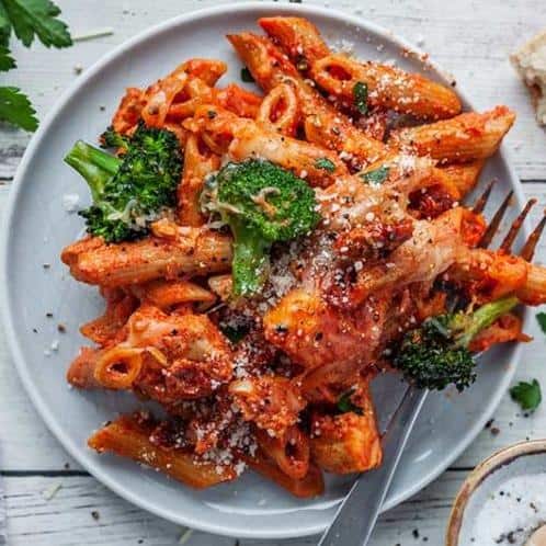 Chicken, Broccoli, and Tomato Pasta