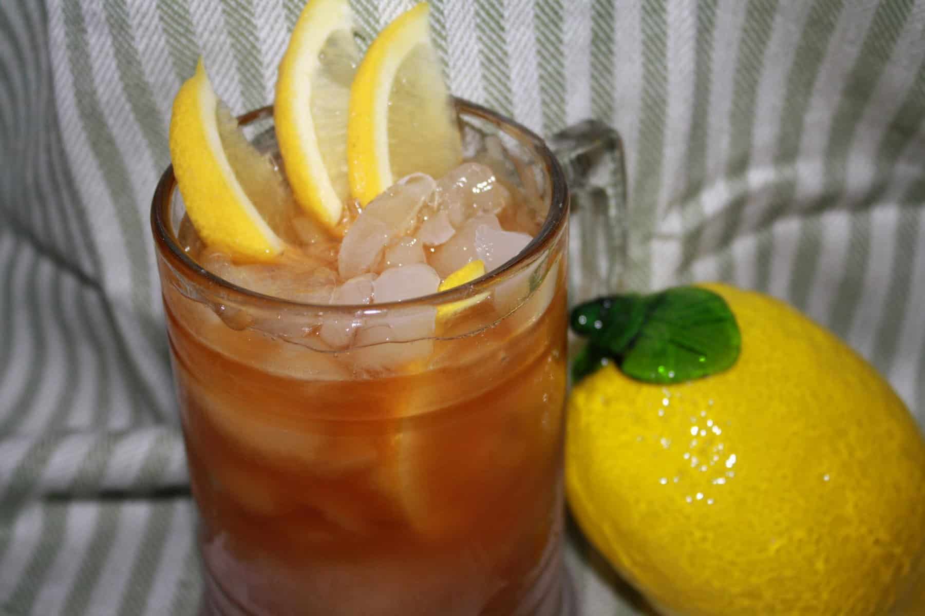  Chill out with this refreshing Ice Pick cocktail!