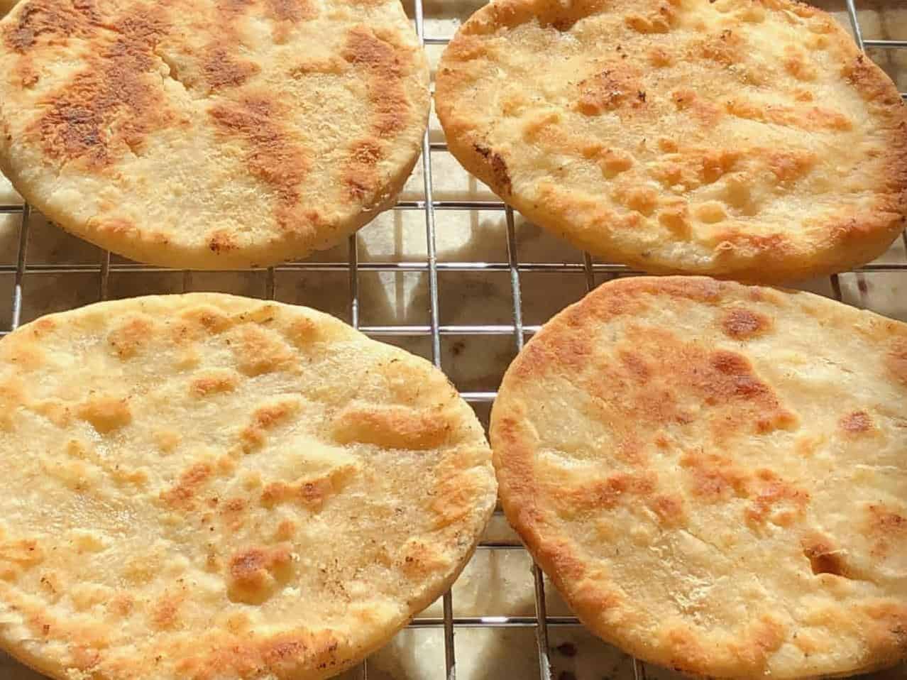 Delicious and Easy Fried Skillet Bread Recipe
