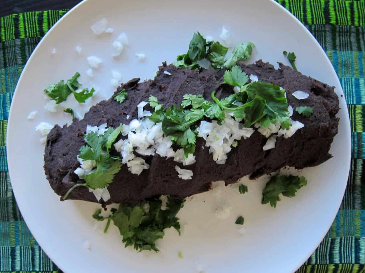 Delicious and Authentic Guatemalan Style Black Beans Recipe