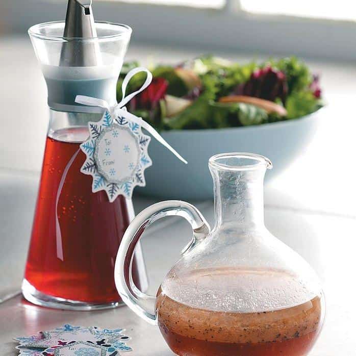  Impress your guests with this homemade vinegar.