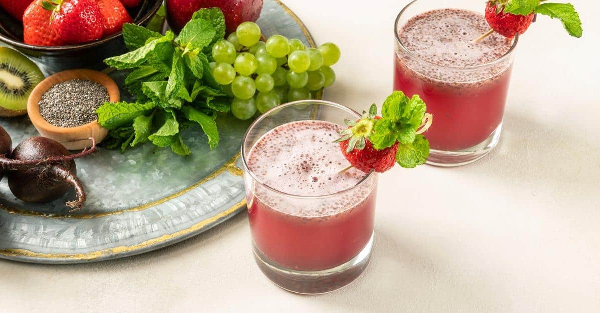 Kiwi, Strawberry and Grape Juice. Recipe