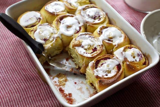 Deliciously Fluffy Rolls Recipe for a Perfect Breakfast