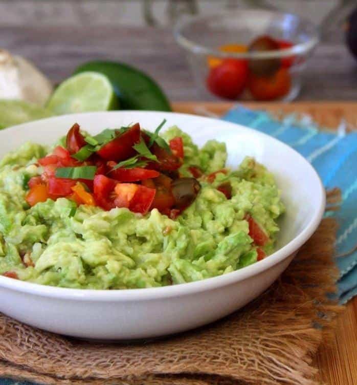  Make your taste buds dance with this fresh and zesty guacamole.