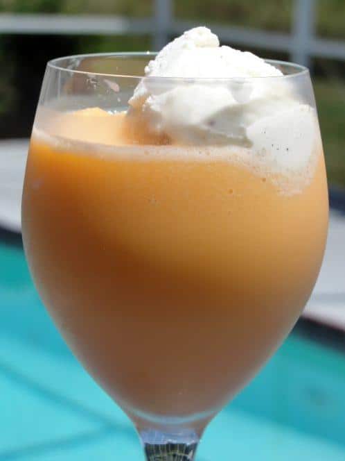 Refreshing Orange-Creamsicle Cooler for Summer Days