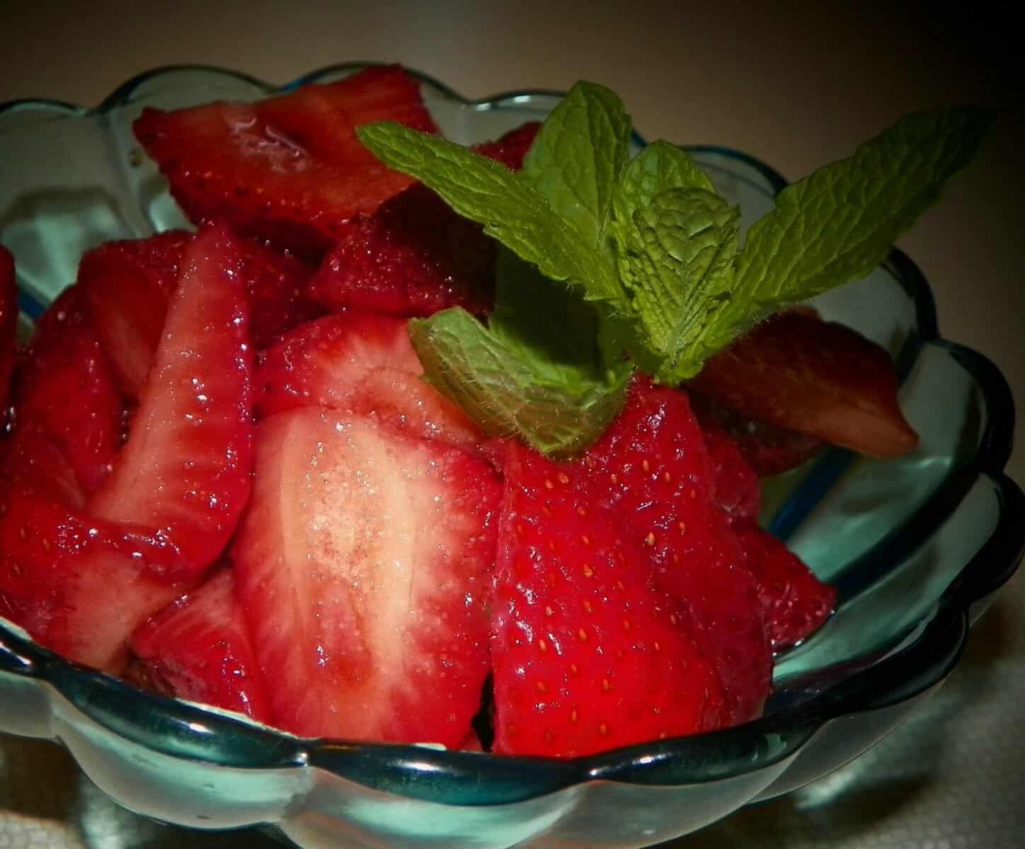  Sweet meets tangy in this delightful strawberry dish!