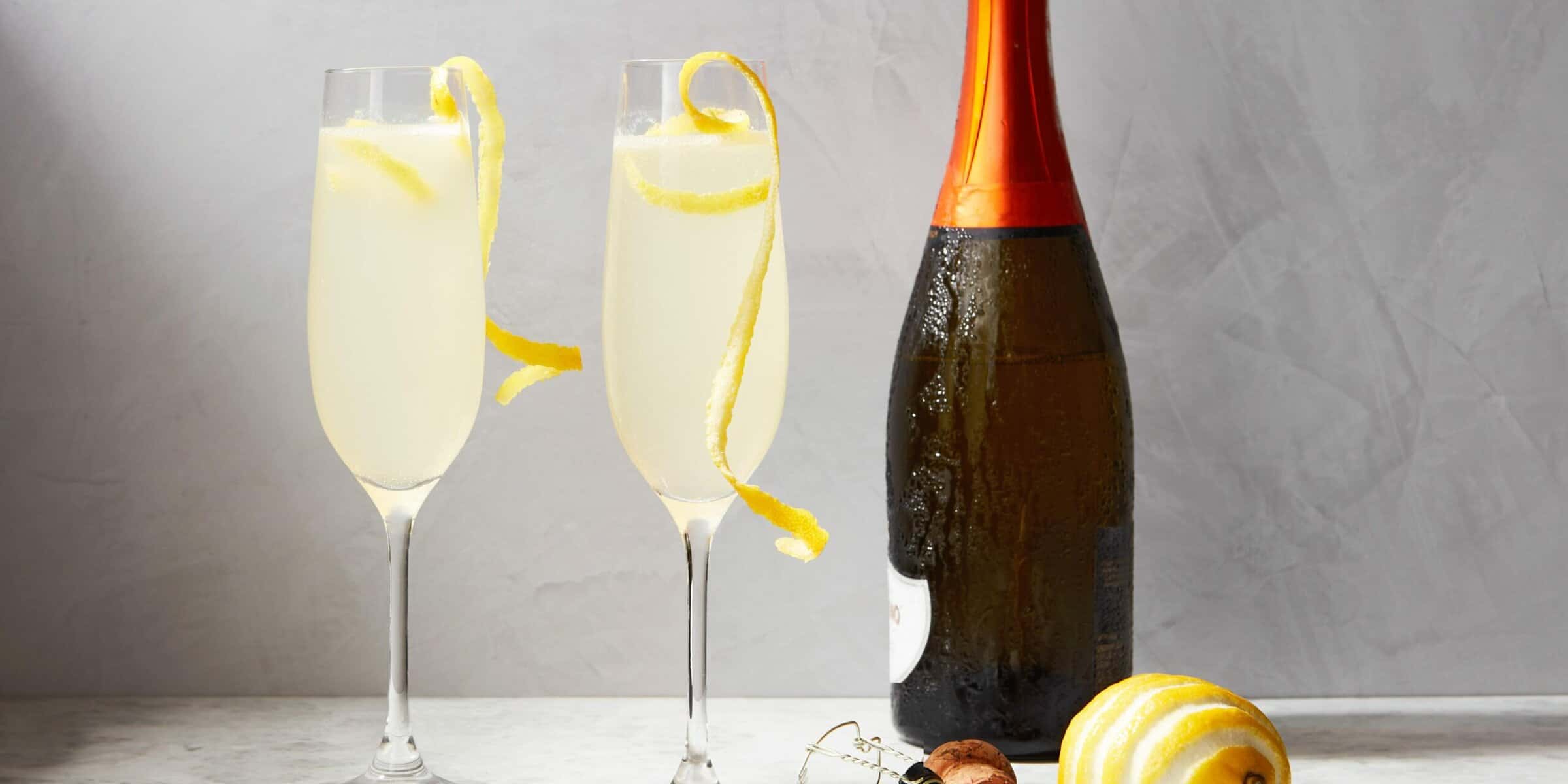  The combination of gin, lemon juice, and champagne creates a balanced and delicious flavor