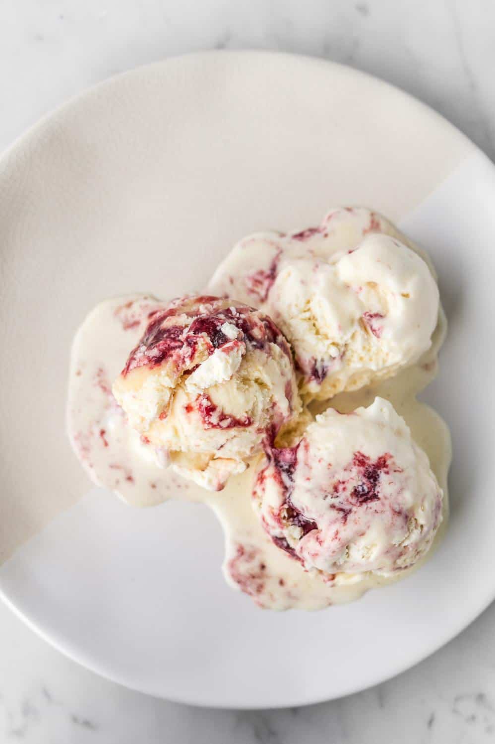  The scent of warm cherries and vanilla ice cream will fill your kitchen and delight your senses.