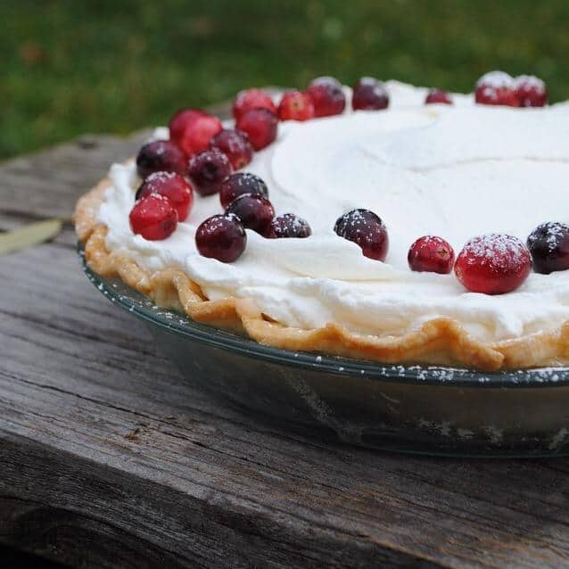  The tart cranberries perfectly balance the sweetness of the pie for a mouth-watering treat 😋