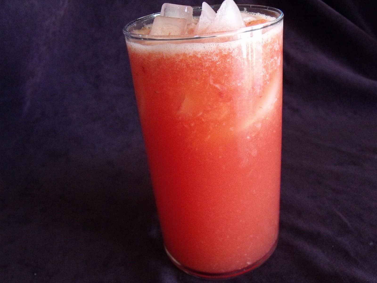 Refreshing Watermelon Berry Lemonade Recipe for Summer Days