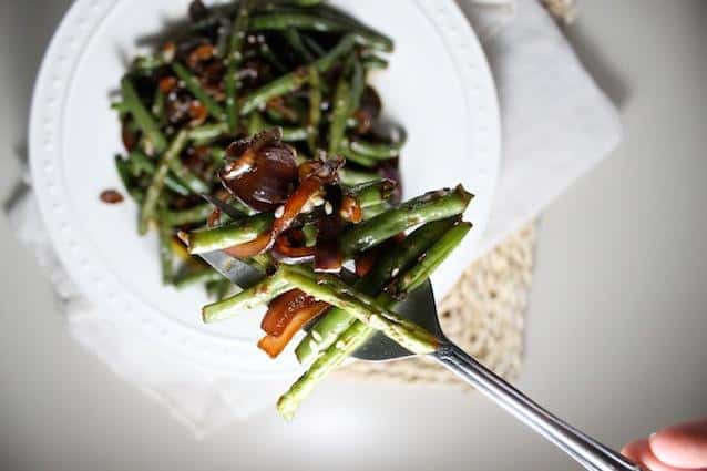  With just a few ingredients, you can make these Teriyaki Green Beans in no time!