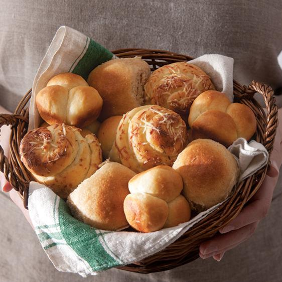  Your kitchen will smell like heaven while baking these rolls!